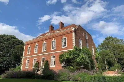 Image de Sumptuous Queen Anne Mansion in Idyllic Countryside Location