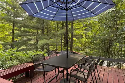 Image de Up North Treehouse