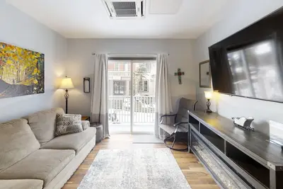 Image de Expedition Station #115 - Cozy Mountain Oasis! by RedAwning