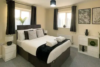 Image de Supérieure-Maison-Salle de bain privée séparée