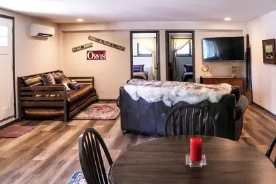 Image de Cozy apartment suite located steps from the North Platte River