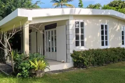Image de Leela Garden Cottage - Beautiful Garden Setting With Stunning Sea & Sunset Views