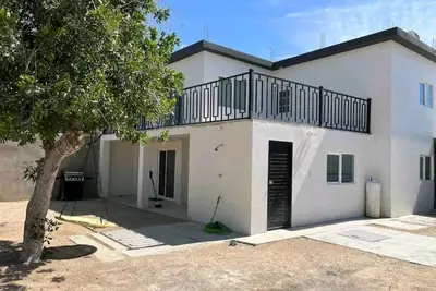Image de Spacious modern home