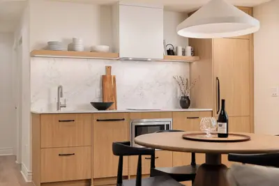 Image de Spacious 2-Bdrm near Sunsets, Beach + City Life