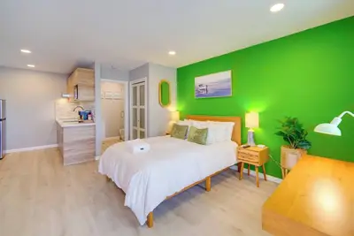 Image de Lakeport Studio Near Boat Launch: Pier Access!