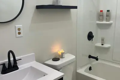 Image de New Everything Decatur House, clean, stylish, comfortable. Close to everything.