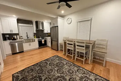 Image de Newly Renovated Studio Close To Downtown Ipswich