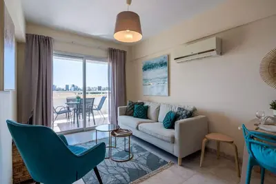 Image de Sunny 2-Br Apartment in Mackenzie