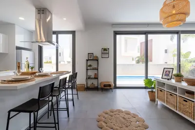 Image de Villa Flora's 3-Bedroom Retreat with Private Pool