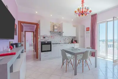 Image de Appartement \"A Casa Mia\" avec vue sur la mer, Wi-Fi et climatisation