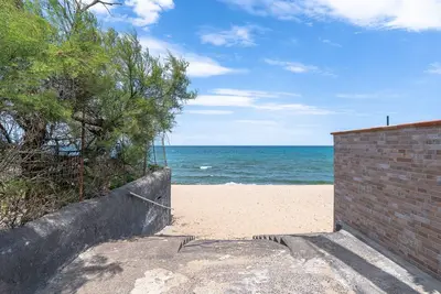 Image de Appartement 'Casa Mely Ed Enzo' avec vue sur les montagnes, Wi-Fi et climatisation