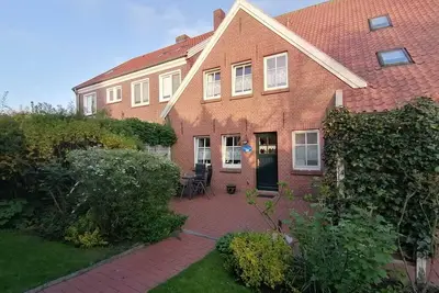 Image de Gemütliches Ferienhaus Tenne im Gulfhof Greetsiel in Zentraler Lage