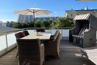 \"Penthouse SeaSide: Your luxurious vacation home on the Baltic Sea! \"