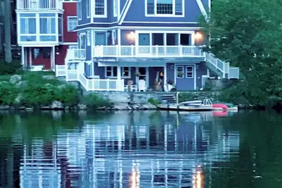 Image de Waterfront Home On Lake Sunapee