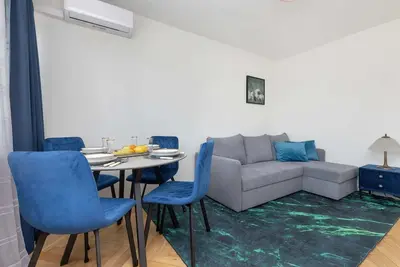 Al. Solidarności 92 | Apartment | Air-conditioning