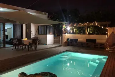 Cozy Pool Villa