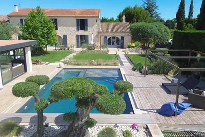Image de Le Mas des Oliviers - with private pool and walking distance of Chateaurenard