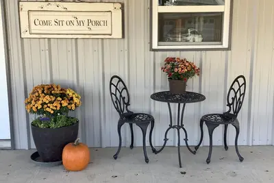 Image de Barndominium in Oklahoma. Premier hunting and cozy country living!