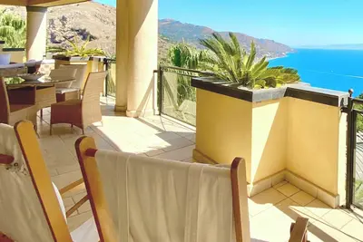 Image de Panoramic Residence Taormina Sea View Apartment with Pool