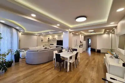 Image de 4 bedroom apartment in the center of Yerevan