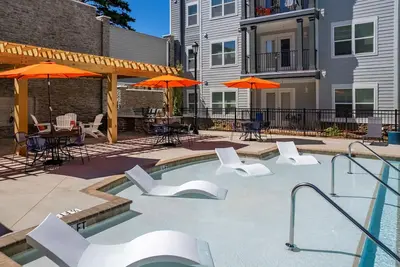 Image de Modern Pool Retreat Near Sc Botanical Gardens