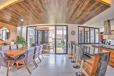 Image de Villa 64: Family 3br w/ BNayar Beach Club Access