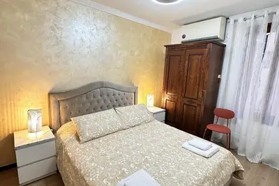 Image de Two minutes to the Rialto Bridge - two minutes to the Rialto Bridge