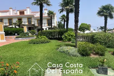 Image de Beautiful House on 2 Floors, With a View of the City and a View of the sea