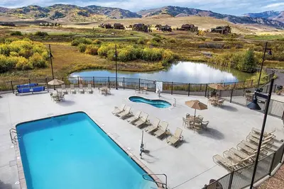 Image de 2 Bedroom Condo, Sleeps 6, Kitchen, at Rocky Mountain Preserve Resort!