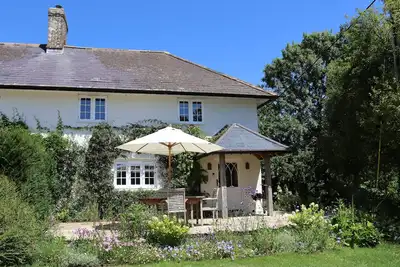 Image de Cosy Cottage - sleeps 4 guests  in 2 bedrooms