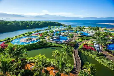 Image de 2 Br Spa Suite/ Complementary Golf rounds and Massage @Grand Luxxe Vidanta