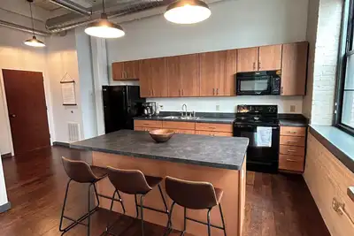 Image de Beautiful, pet-friendly apartment. Easy to get anywhere around Rochester!