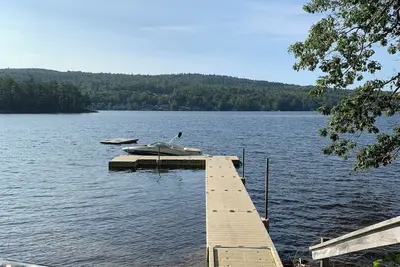 Image de Lakeside living! Relax and enjoy prestine Granite Lake…. . your oasis to breathe