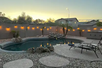 Image de Solitude Haven in Avondale with Pool. 3 Br 2ba, sleeps 7