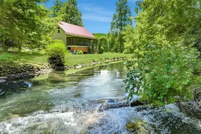 Image de Riverside Oasis! Close to Helen and Wineries