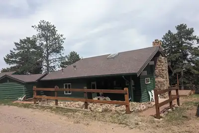 Image de Main House on 29-acre historic ranch with amazing views of Denver and beyond