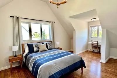 Image de Lamplight Cottage | paddle-boards, Ac, best beach!