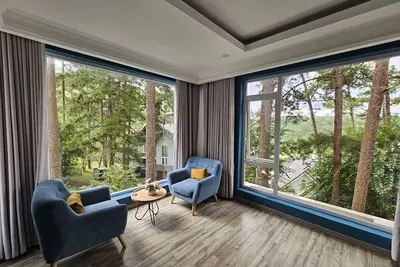 Image de Villa with lakeview and surrounded pine trees - 15 minutes to downtown Dalat!