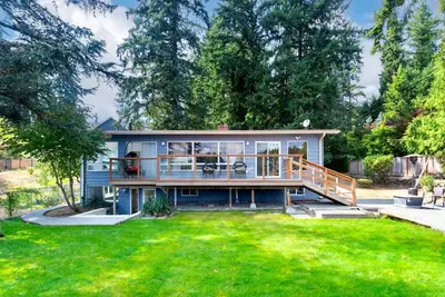 Image de 3b1b Lower unit with Waterfront Paradise
