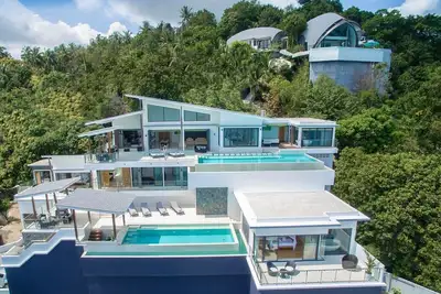 Chaweng Peak Villas - Infinity Pools Sleep 12 in Chaweng Noi