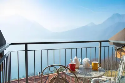 Image de Vistadoro18  by Design Studio