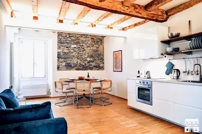 Image de Old House 3 by Design Studio