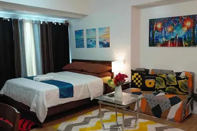 <br>Providing sea view's a garden and free wifi & Netflix provides accomodations in