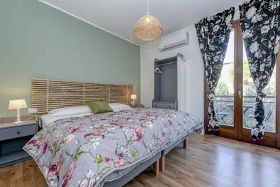 Image de A terraced villa with garden in the center of peschiera del garda