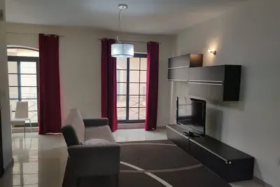 Image de 3 Double-Bedroom Appartment - Balluta Bay