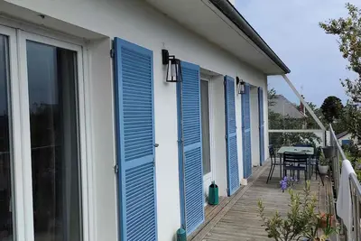 Image de Maison de famille à 10 minutes à pieds de la plage et des commerces