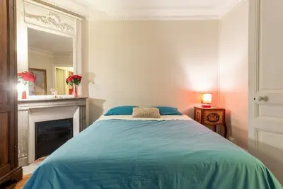Image de Charmant, calm, spacieux et lumineux 2/3 bedroom apartment
