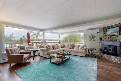 Image de Oceanfront, dog-friendly home with amazing ocean/Mt. Desert Island views