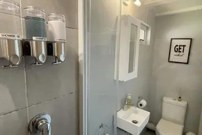 Image de Studio13 Balcony Pool Parking WiFi & Kitchen New