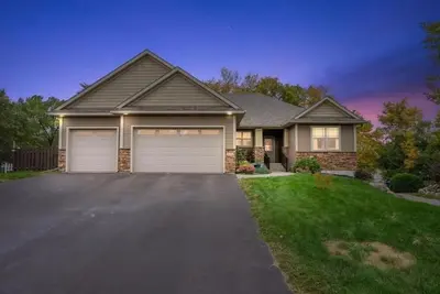 Image de Spacious Mil Suite near 3m